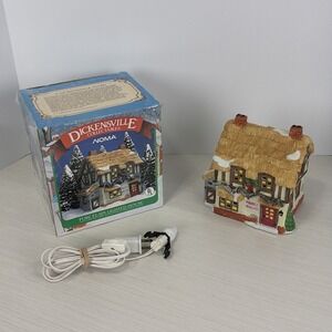 1994 Dickensville "Mary's Grocery" Lighted Christmas Village Store with Light